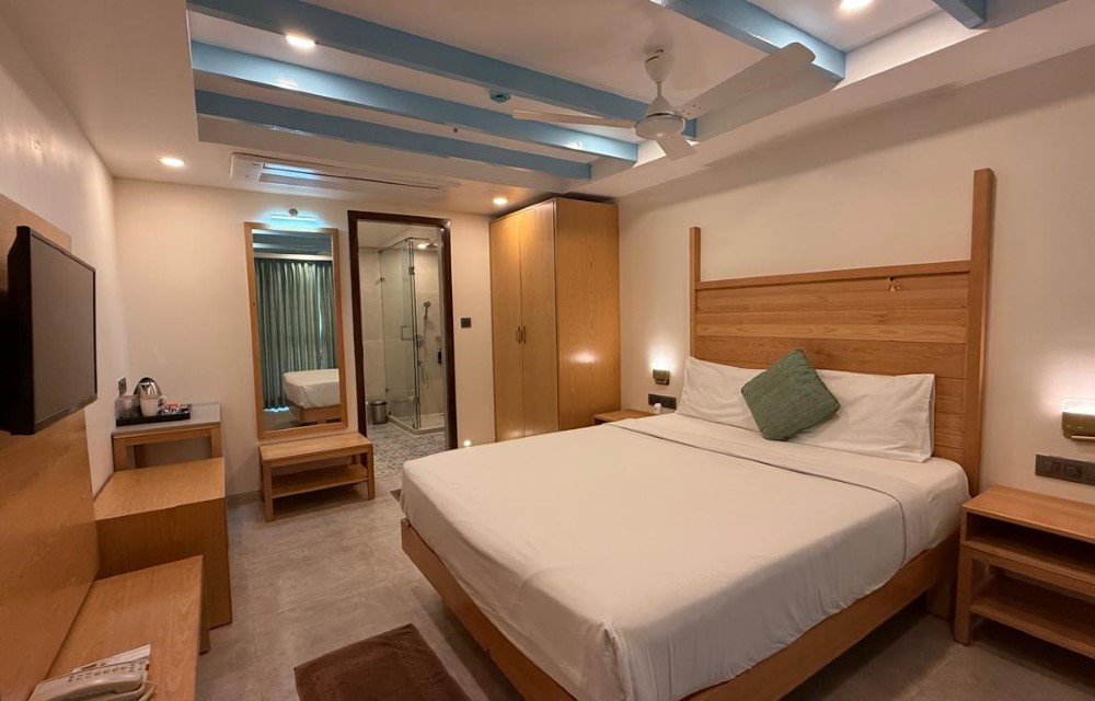 Premium Room with partial Ocean View Premium Room with partial Ocean View