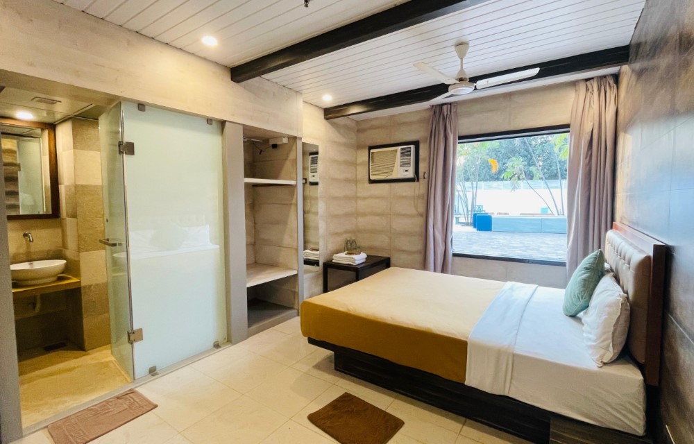 Standard Room-Pool View Standard Room-Pool View